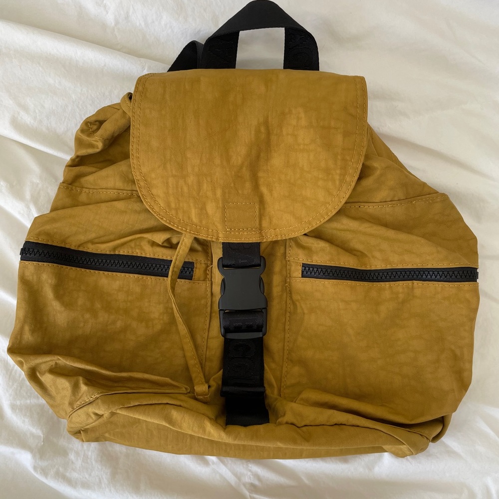 BAGGU backpack